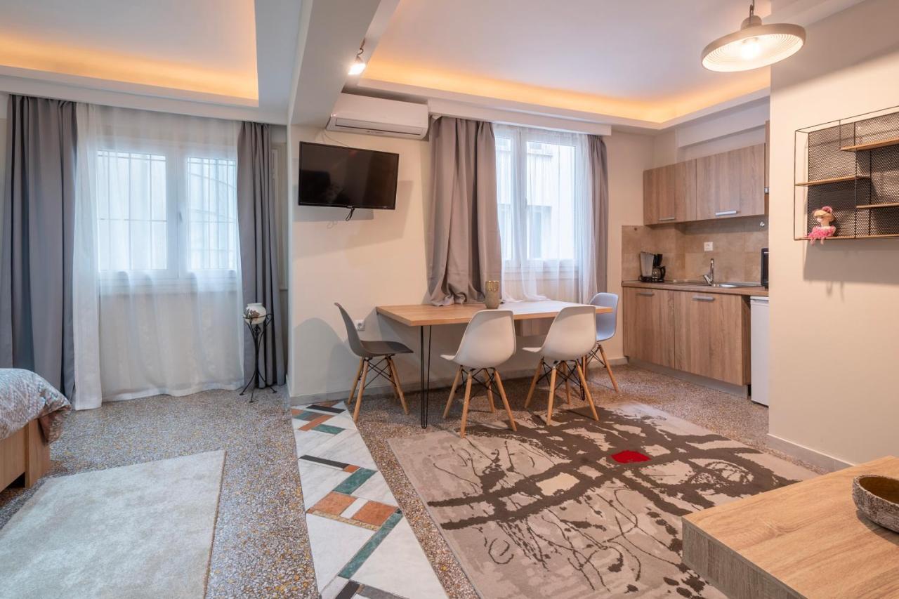 Ririka Athens Homes Luaran gambar