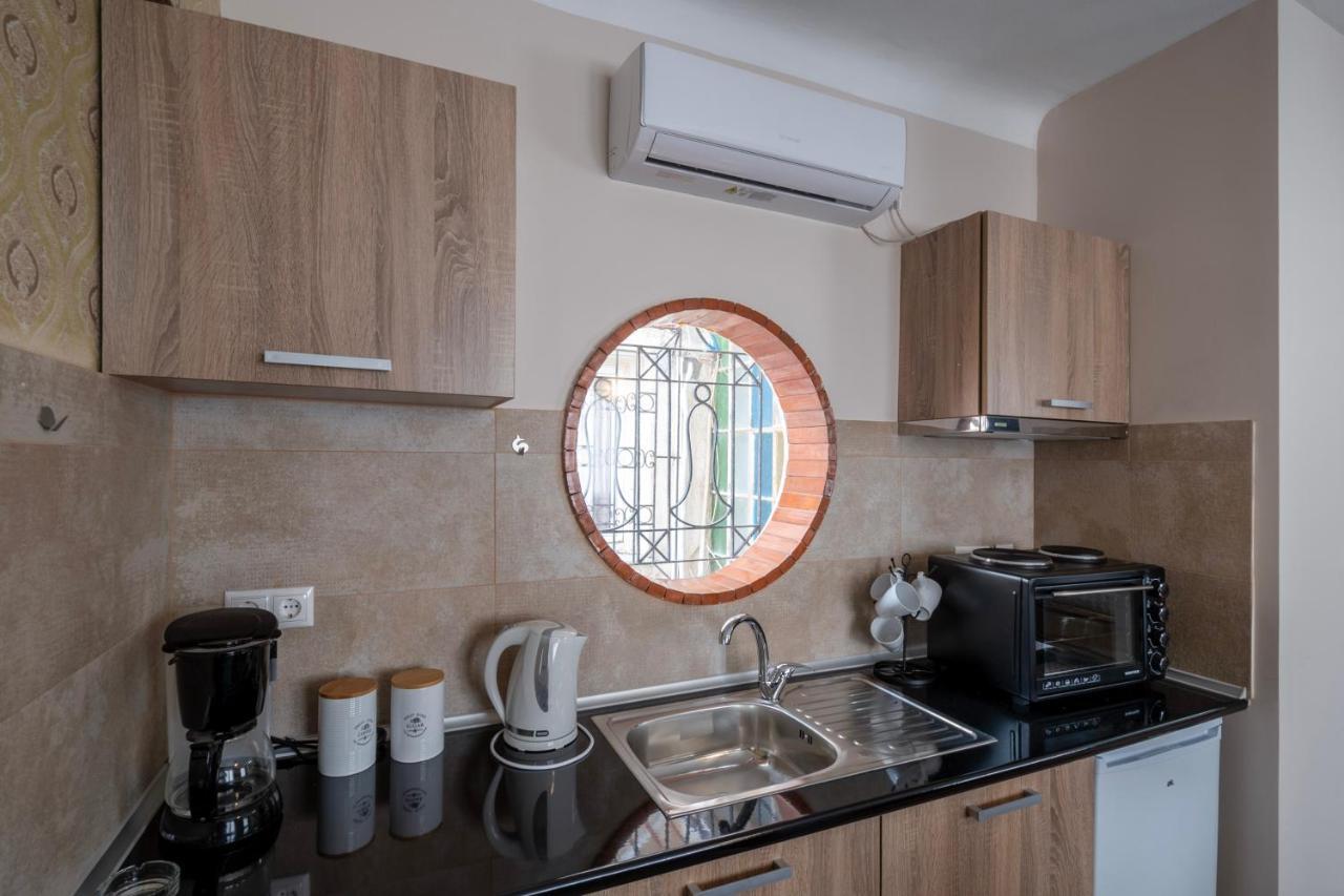 Ririka Athens Homes Luaran gambar