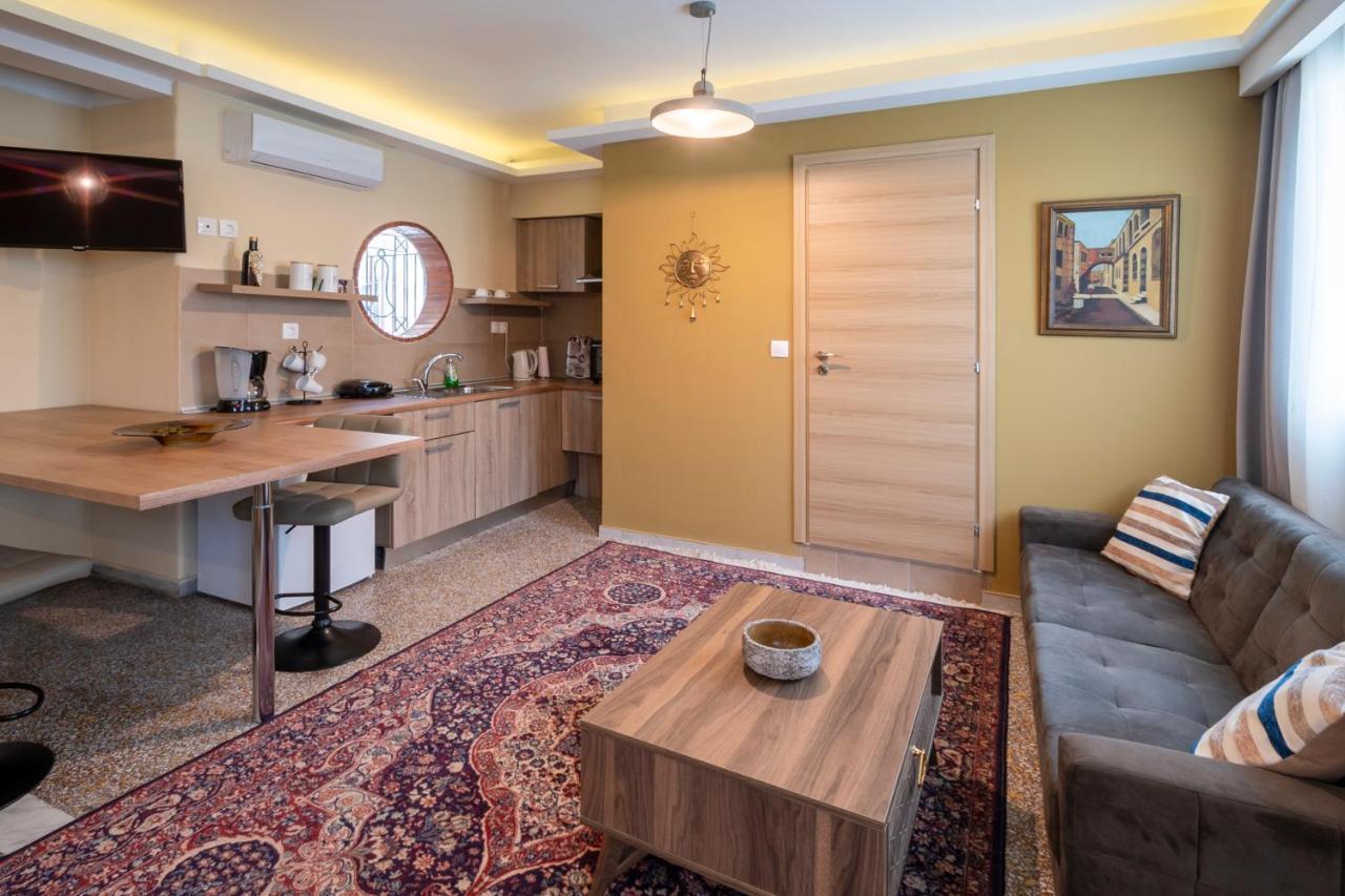 Ririka Athens Homes Luaran gambar