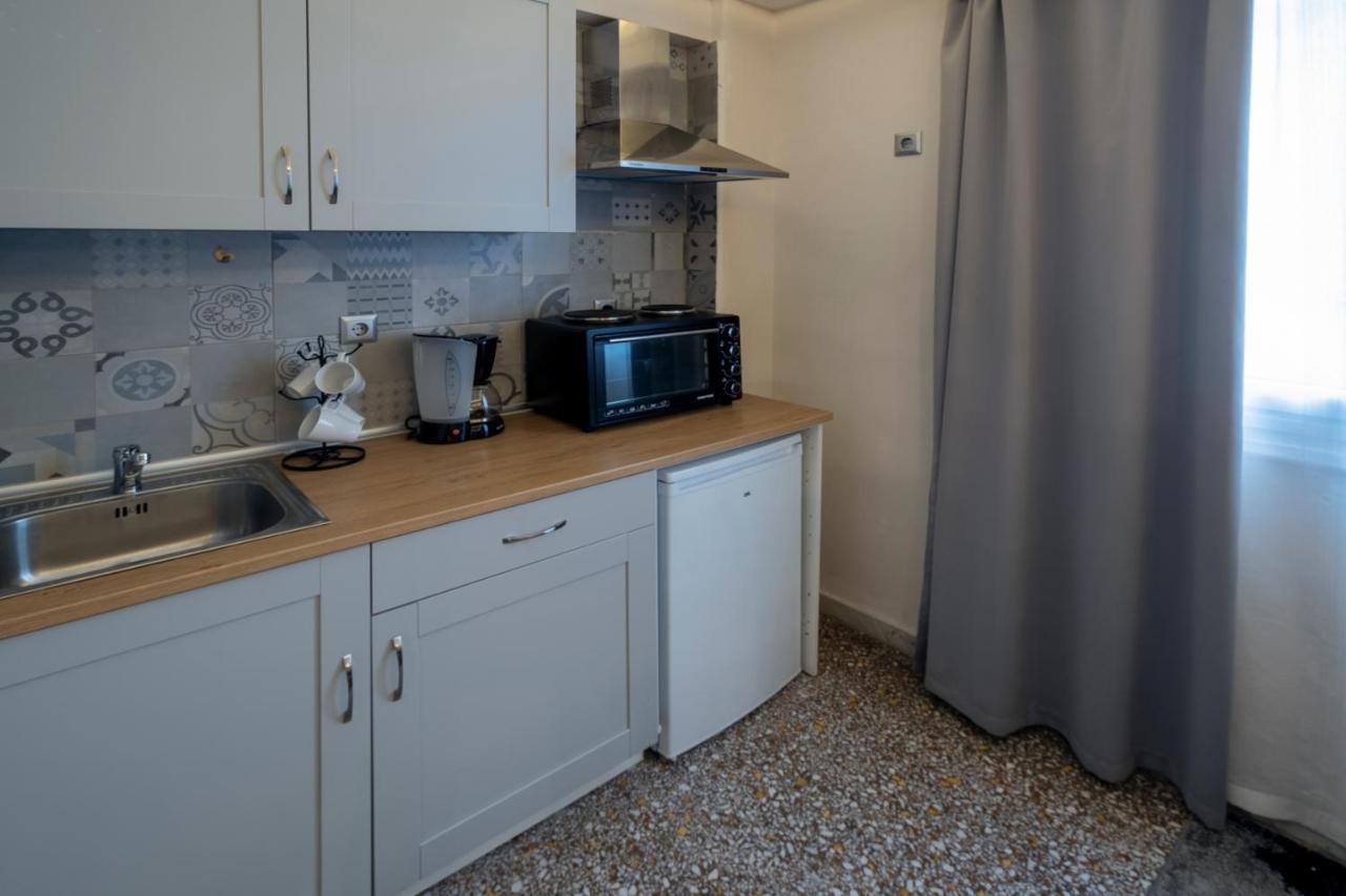 Ririka Athens Homes Luaran gambar