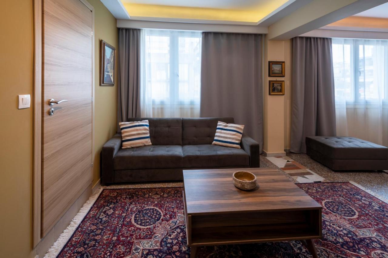 Ririka Athens Homes Luaran gambar